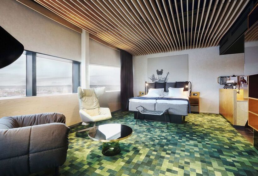 هتل U&me; Bw Signature Collection