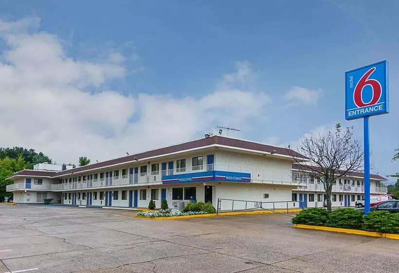 Motel 6 Fredericksburg, Va North