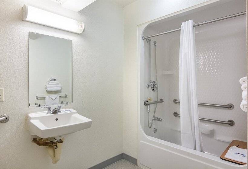 Motel 6 Fredericksburg, Va North