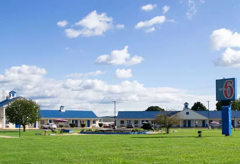 Motel 6 Harrisonburg, Va South