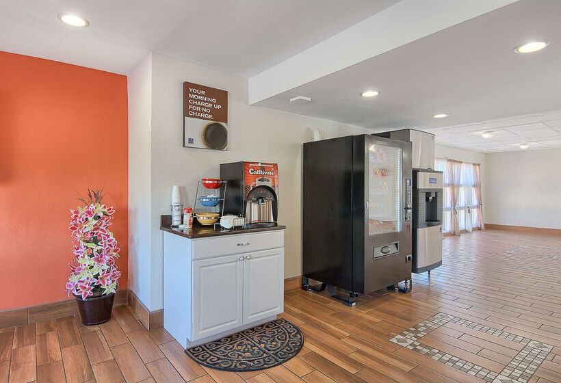 Motel 6 Harrisonburg, Va   South