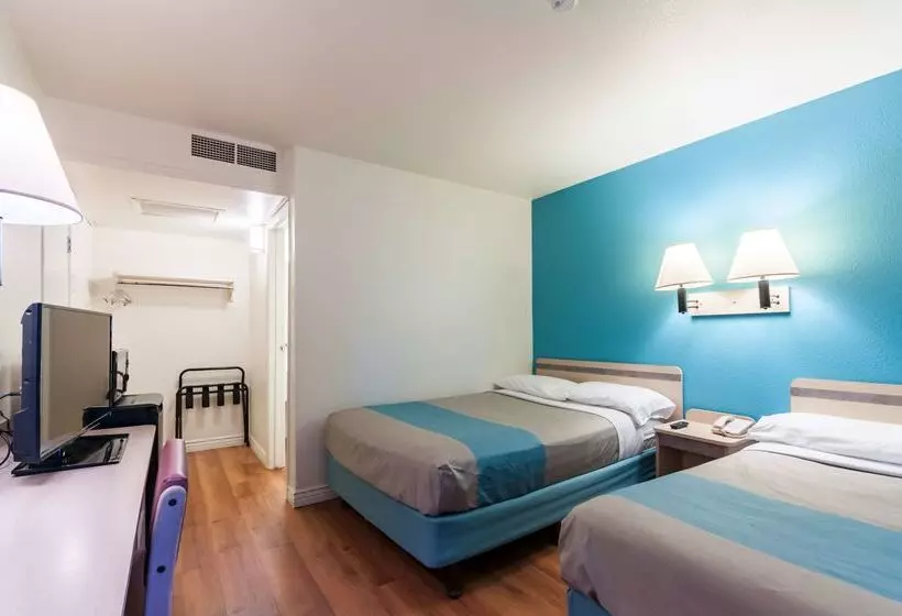 Motel 6 Green River, Ut