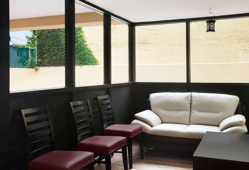 מוטל Super 8 By Wyndham Bronx