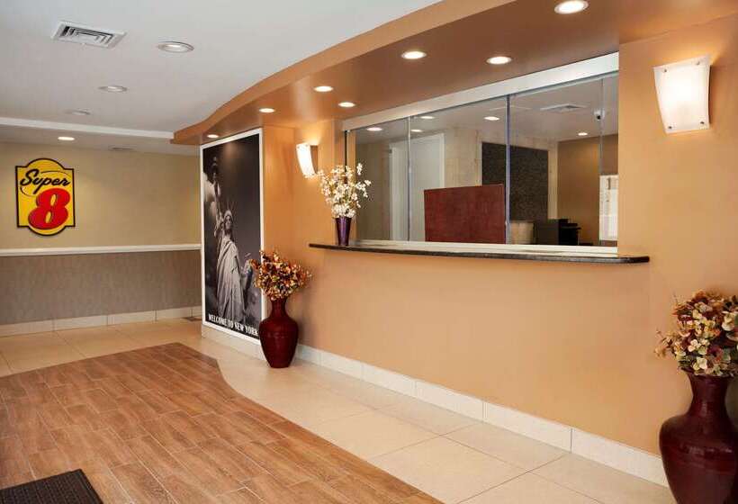 מוטל Super 8 By Wyndham Bronx