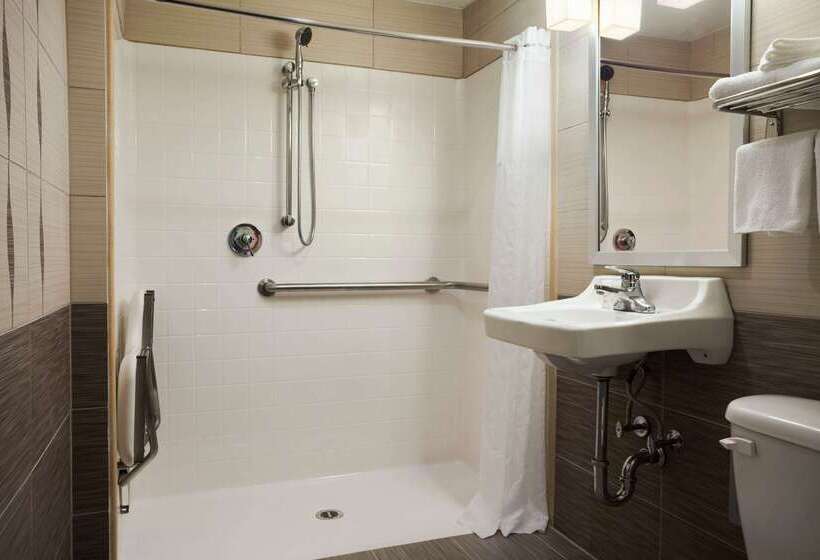 מוטל Super 8 By Wyndham Bronx