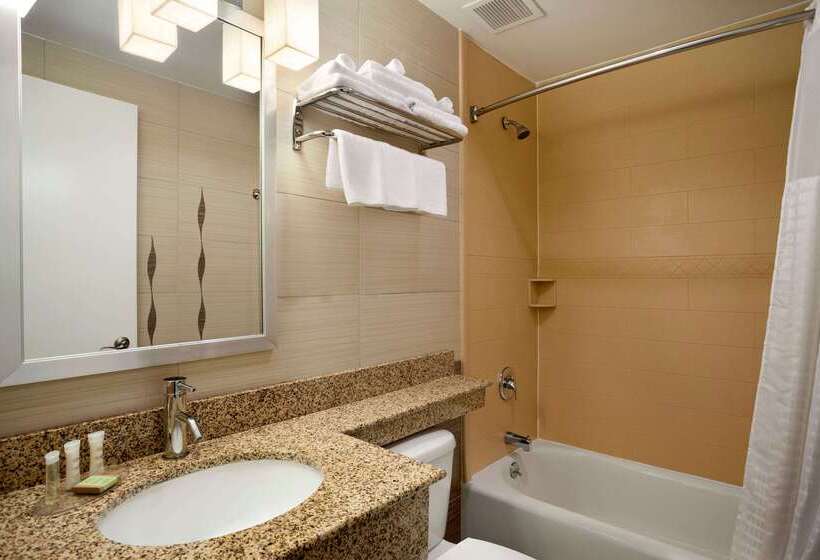 מוטל Super 8 By Wyndham Bronx