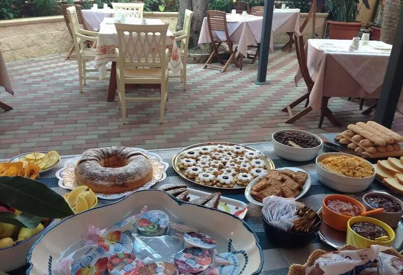 پانسیون Locanda Degli Artisti