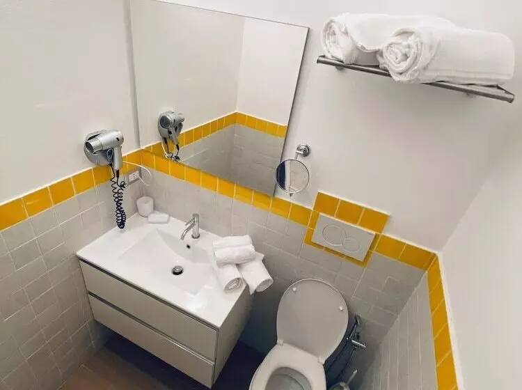 پانسیون Locanda Degli Artisti