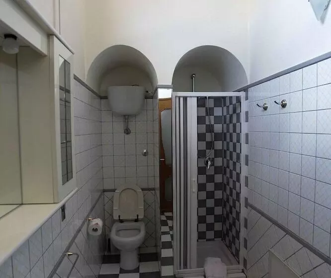 پانسیون Locanda Degli Artisti