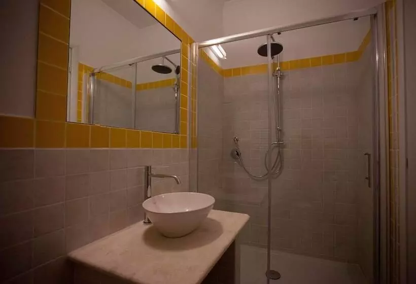 پانسیون Locanda Degli Artisti