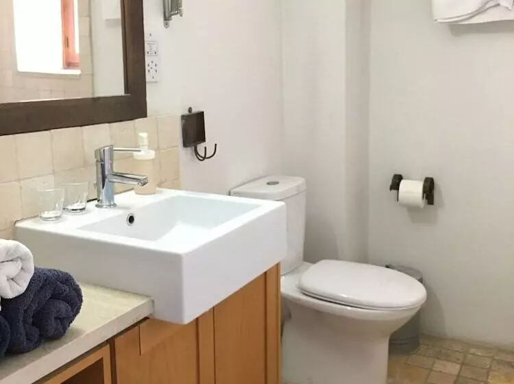 Porfyrios Country House