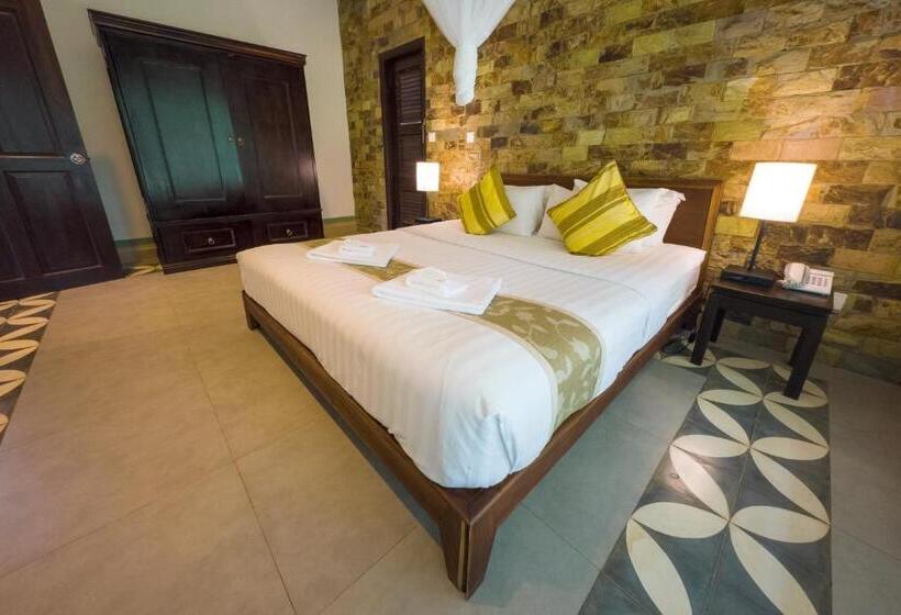 Samanea Beach Resort & Spa