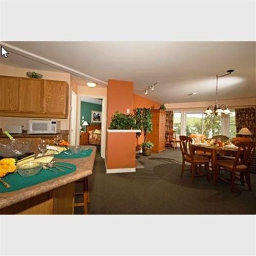 GetAways at Haliburton Heights