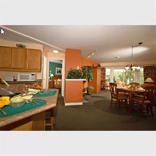 GetAways at Haliburton Heights