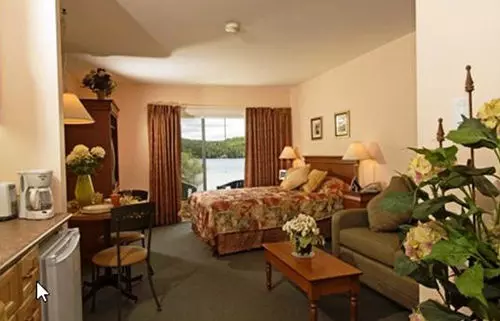 GetAways at Haliburton Heights