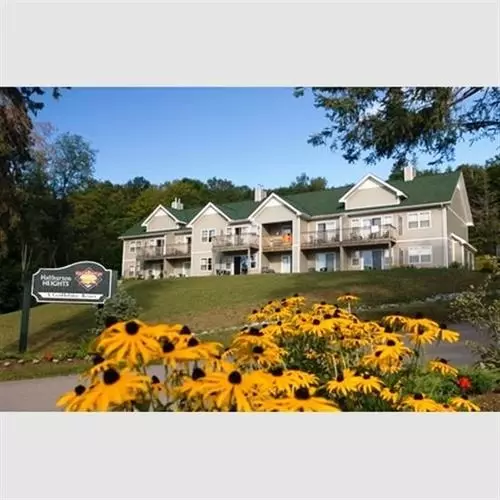 GetAways at Haliburton Heights