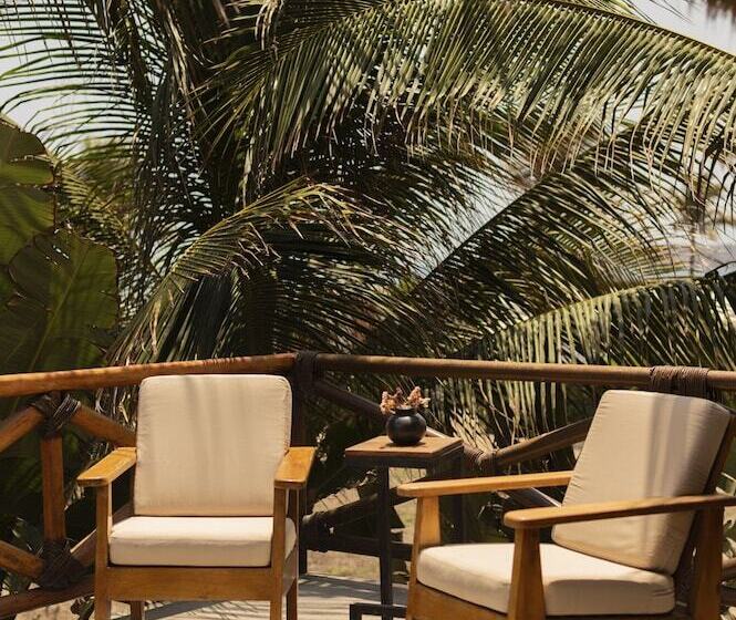 فندق Casa Joseph Zicatela   Adults Only