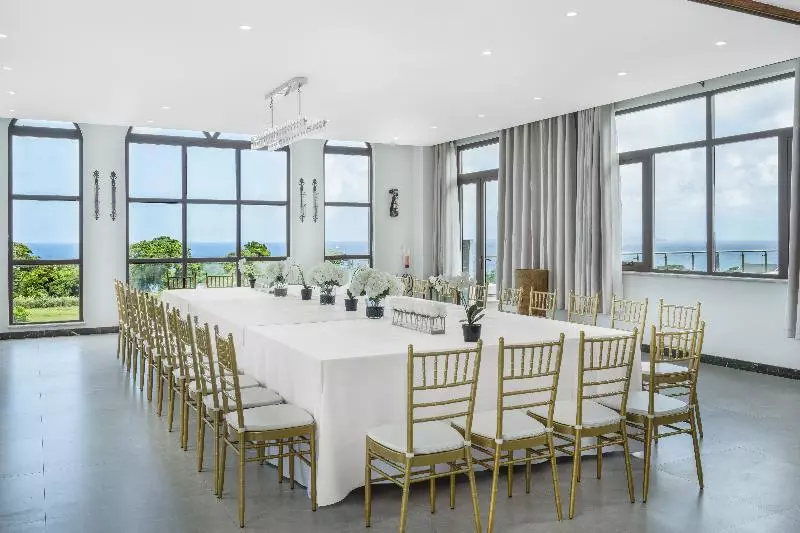 هتل Ramada By Wyndham St Kitts Resort