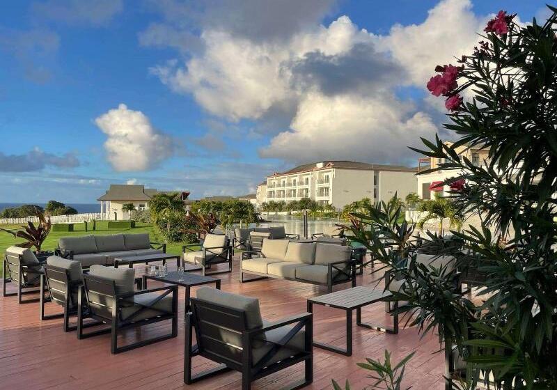 Hotel Ramada By Wyndham St Kitts Resort