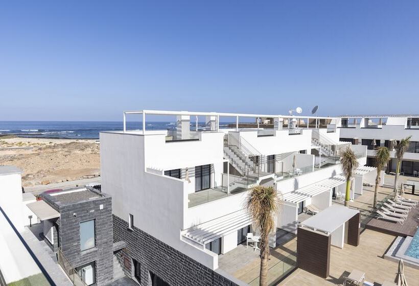 Esmeralda Cotillo Homes By Livvo