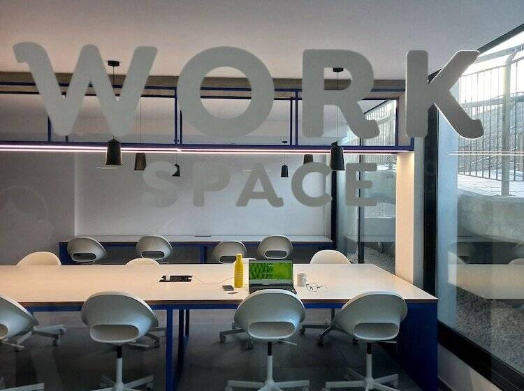 Esmeralda Cotillo Homes By Livvo