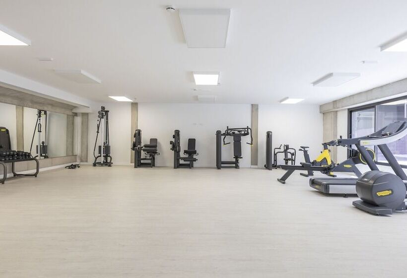 Esmeralda Cotillo Homes By Livvo