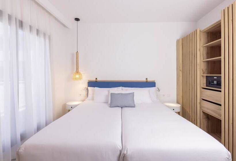 Esmeralda Cotillo Homes By Livvo