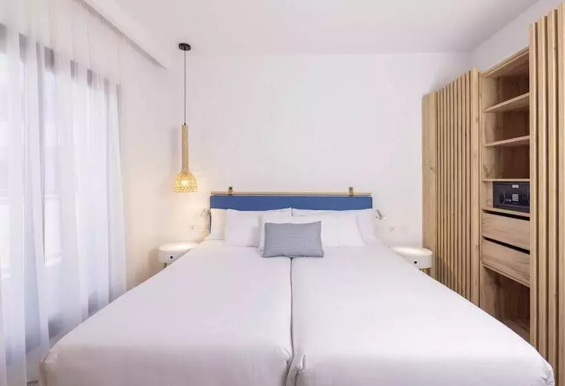 Esmeralda Cotillo Homes By LIVVO