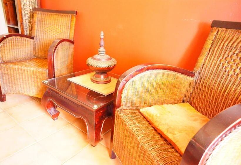 هتل Caribbean Chillout Apartments