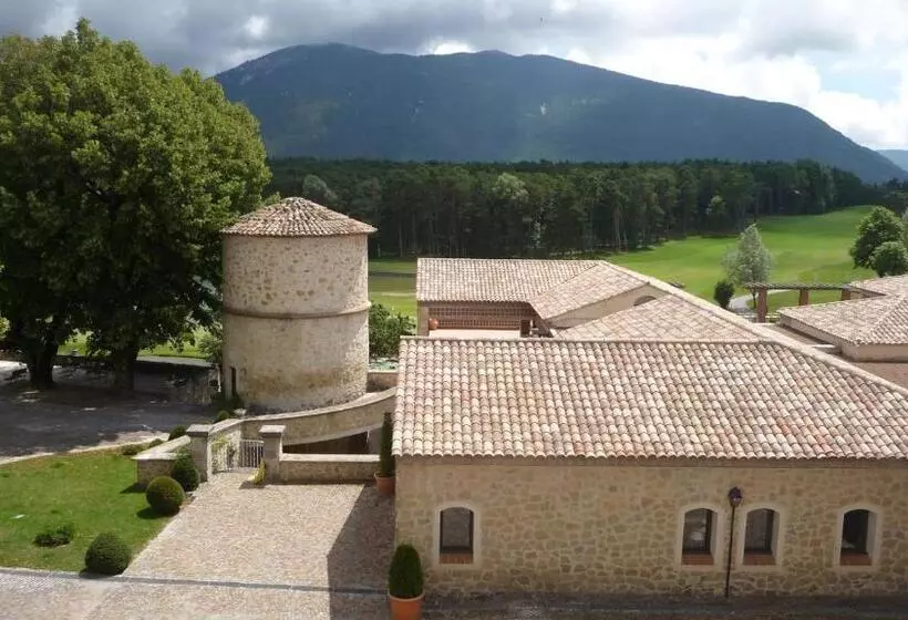 Отель Château Et Golf De Taulane
