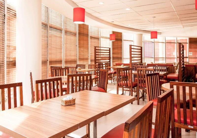 ホテル Ibis Betim