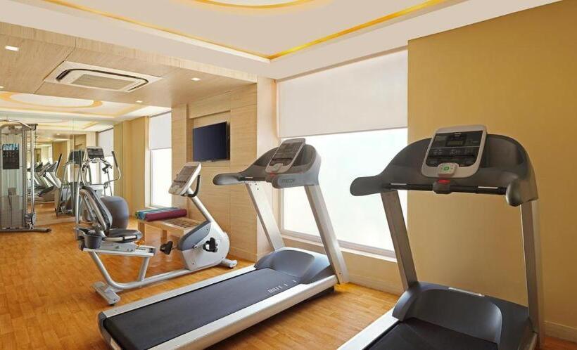 Lemon Tree Hotel Shimona Chennai