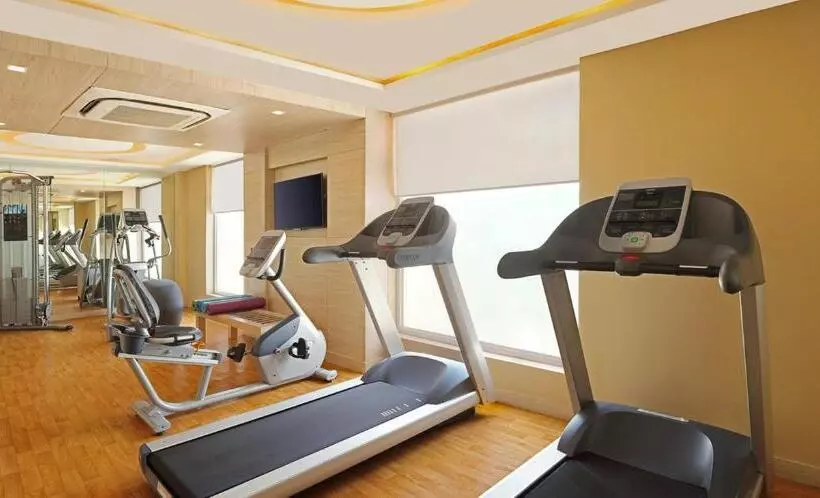 Lemon Tree Hotel Shimona Chennai