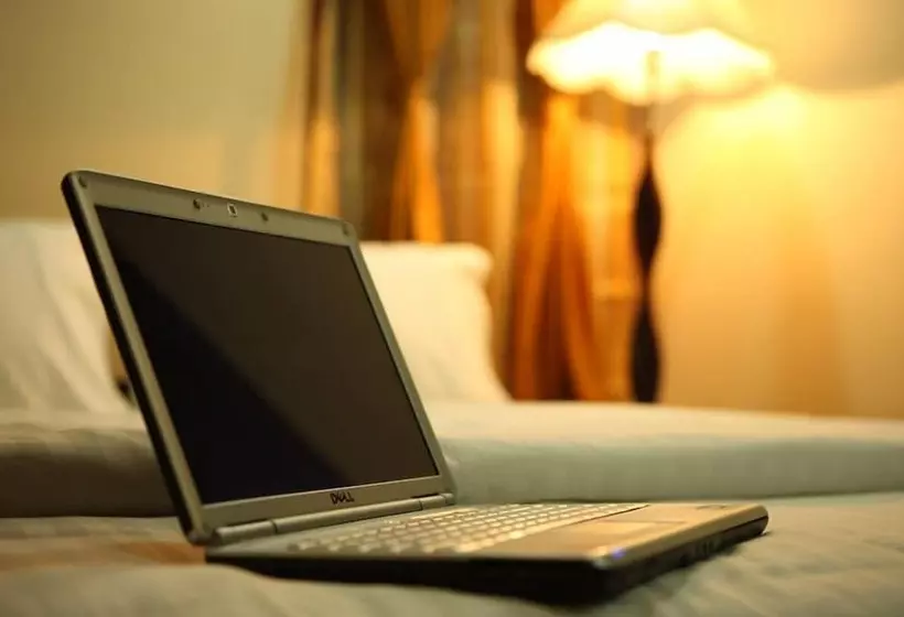 هتل Meenakshi S Sunshine