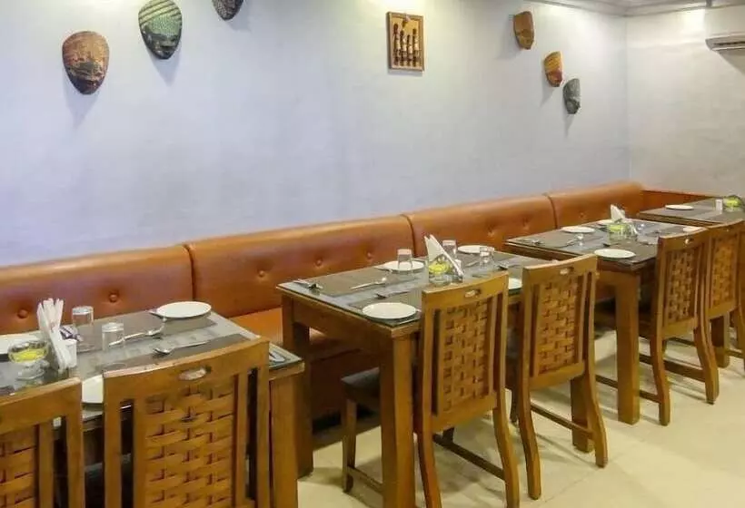 هتل Meenakshi S Sunshine