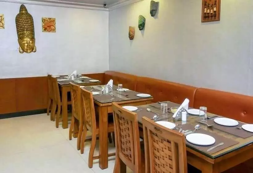 هتل Meenakshi S Sunshine