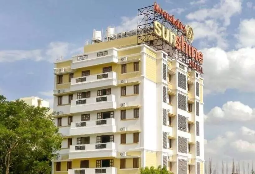 هتل Meenakshi S Sunshine