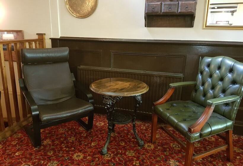 호텔 The Inn On The Green