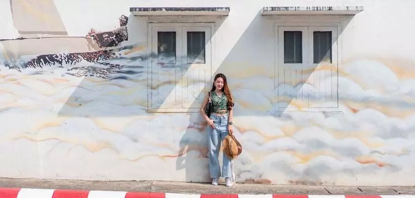 Otel The Tint At Phuket Town   Sha Plus