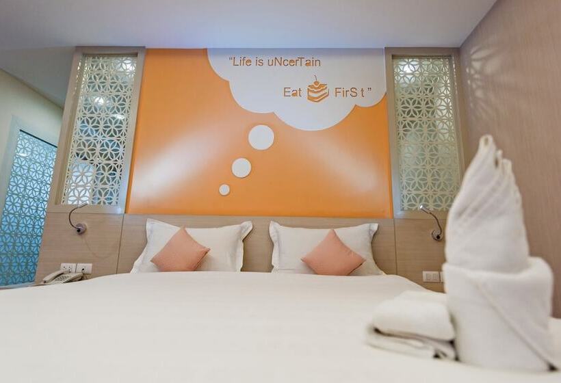 Hotel The Tint At Phuket Town   Sha Plus