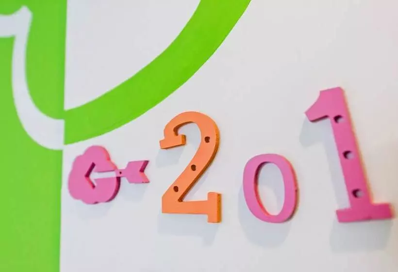 Otel The Tint At Phuket Town   Sha Plus