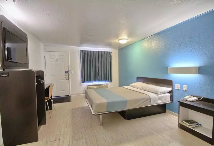 Motel 6 Ann Arbor