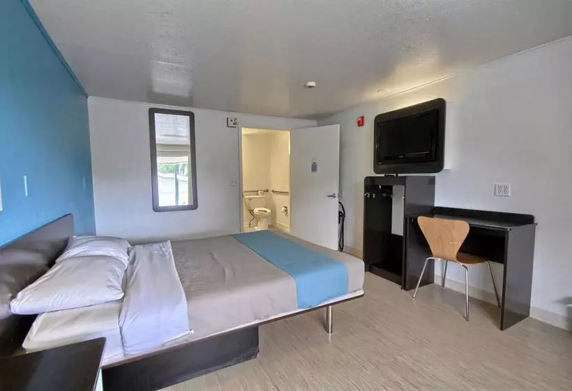 Motel 6 Ann Arbor