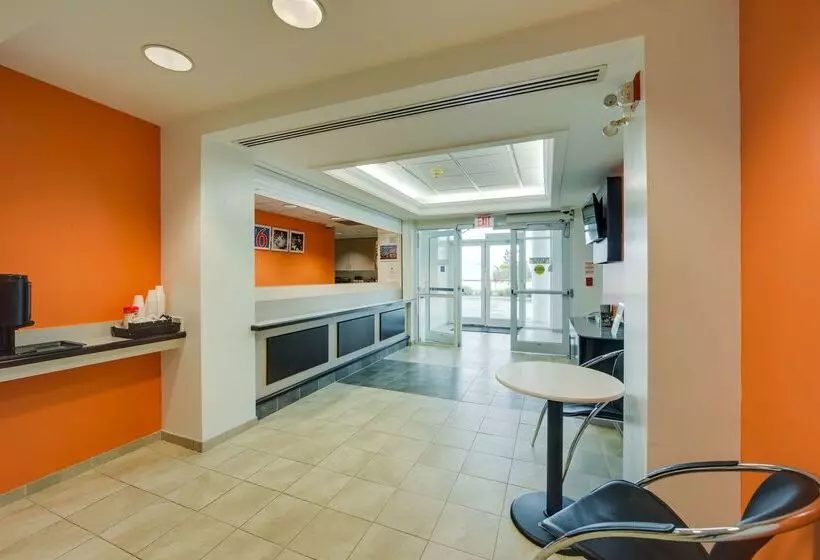 Motel 6 Brampton, On Toronto