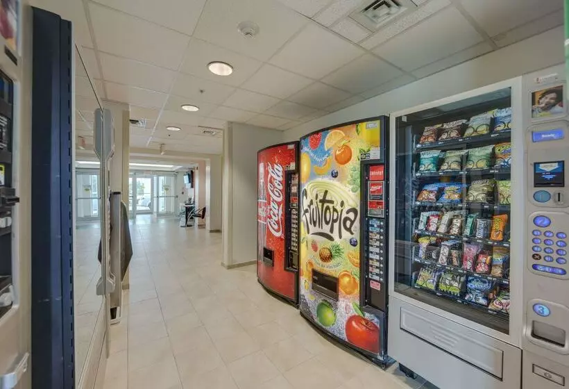 Motel 6 Brampton, On Toronto