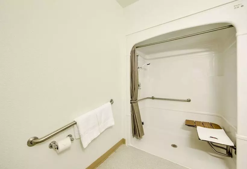 Motel 6 Brampton, On Toronto