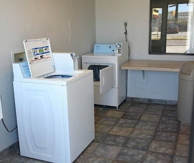 Motel 6 Hattiesburg, Ms