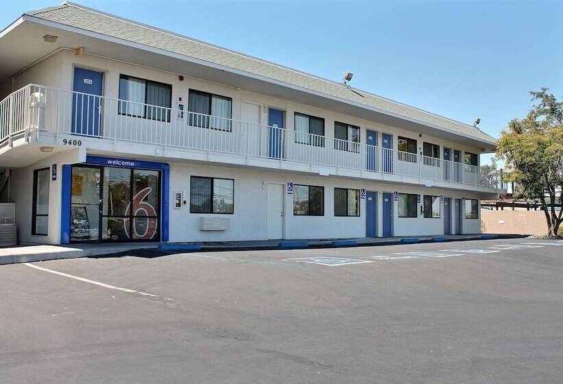 Motel 6 Atascadero, Ca