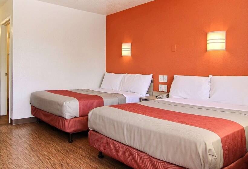 Motel 6 Bismarck, Nd