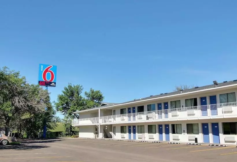Motel 6 Bismarck, Nd